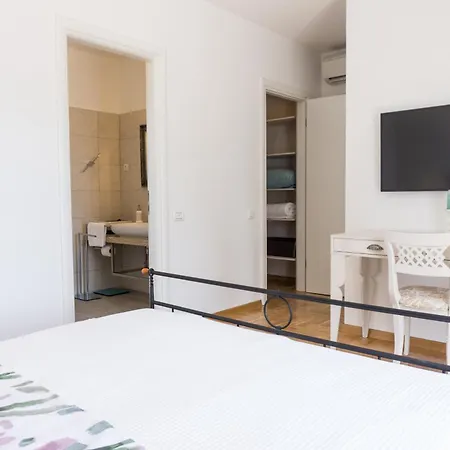 Histria Relax For 8 People In Istria With Sea View And Children Playground Villa Smoljanci