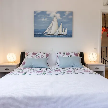 Histria Relax For 8 People In Istria With Sea View And Children Playground *
